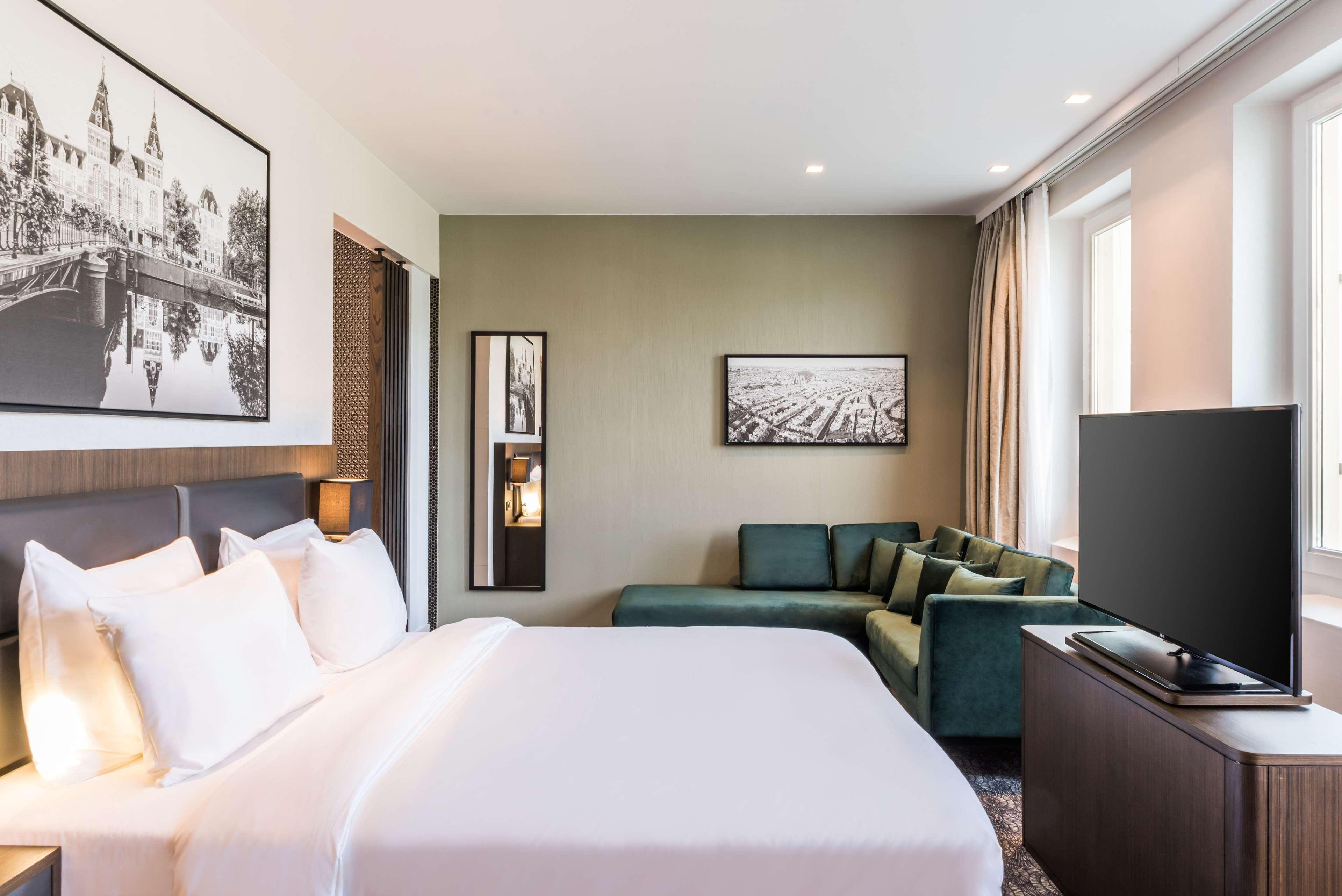 Radisson Hotel And Suites Amsterdam South ภายนอก รูปภาพ