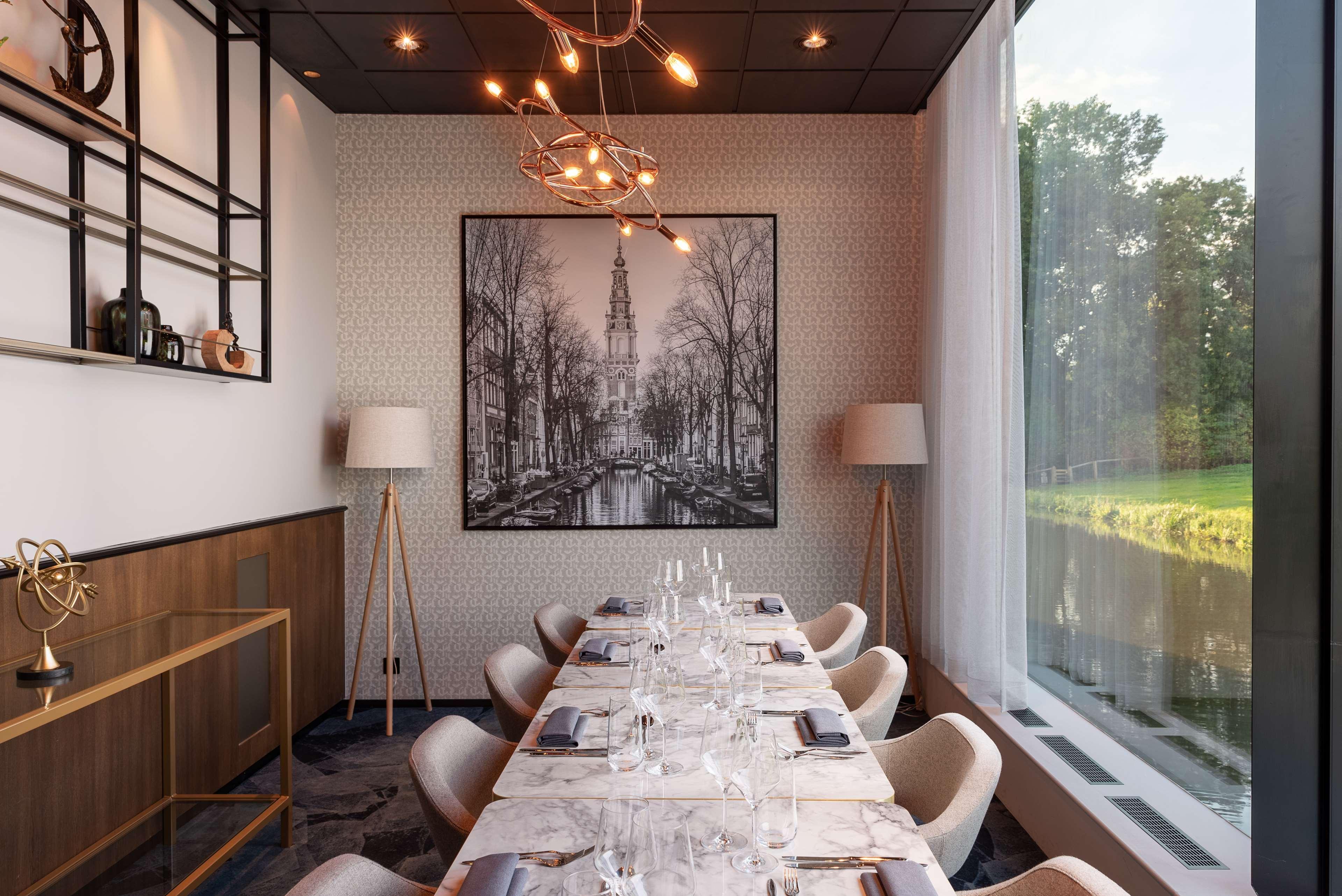 Radisson Hotel And Suites Amsterdam South ภายนอก รูปภาพ
