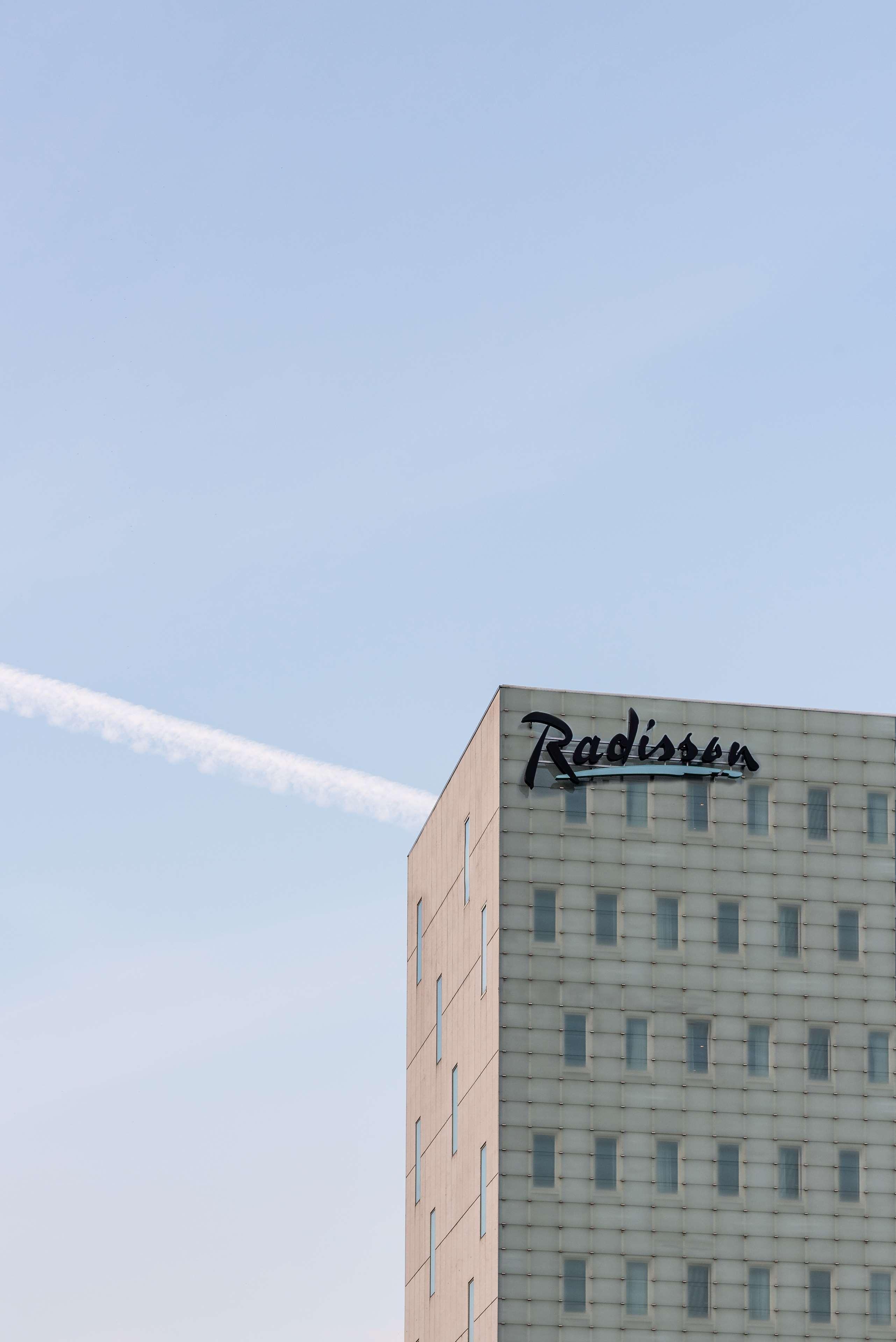 Radisson Hotel And Suites Amsterdam South ภายนอก รูปภาพ