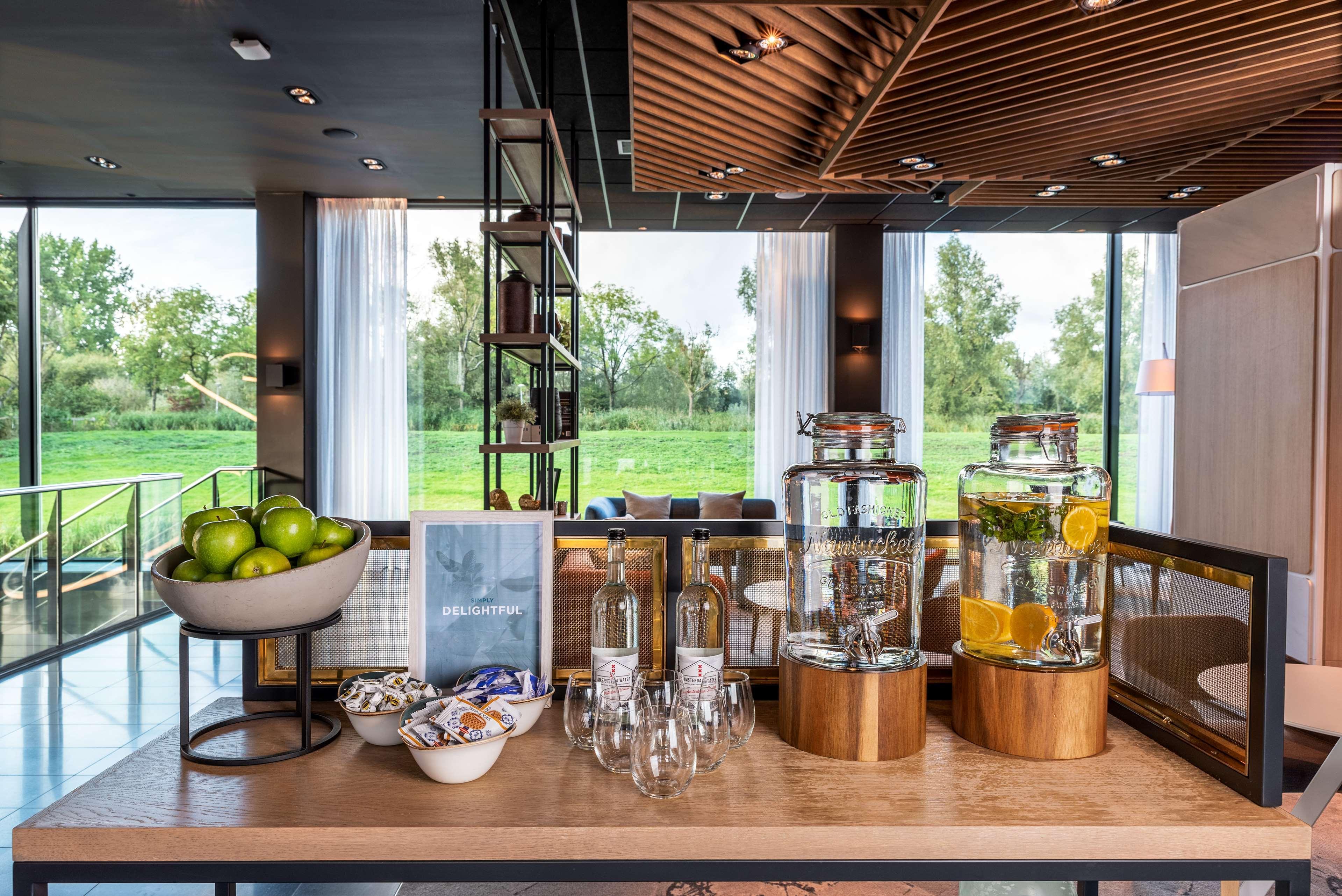 Radisson Hotel And Suites Amsterdam South ภายนอก รูปภาพ