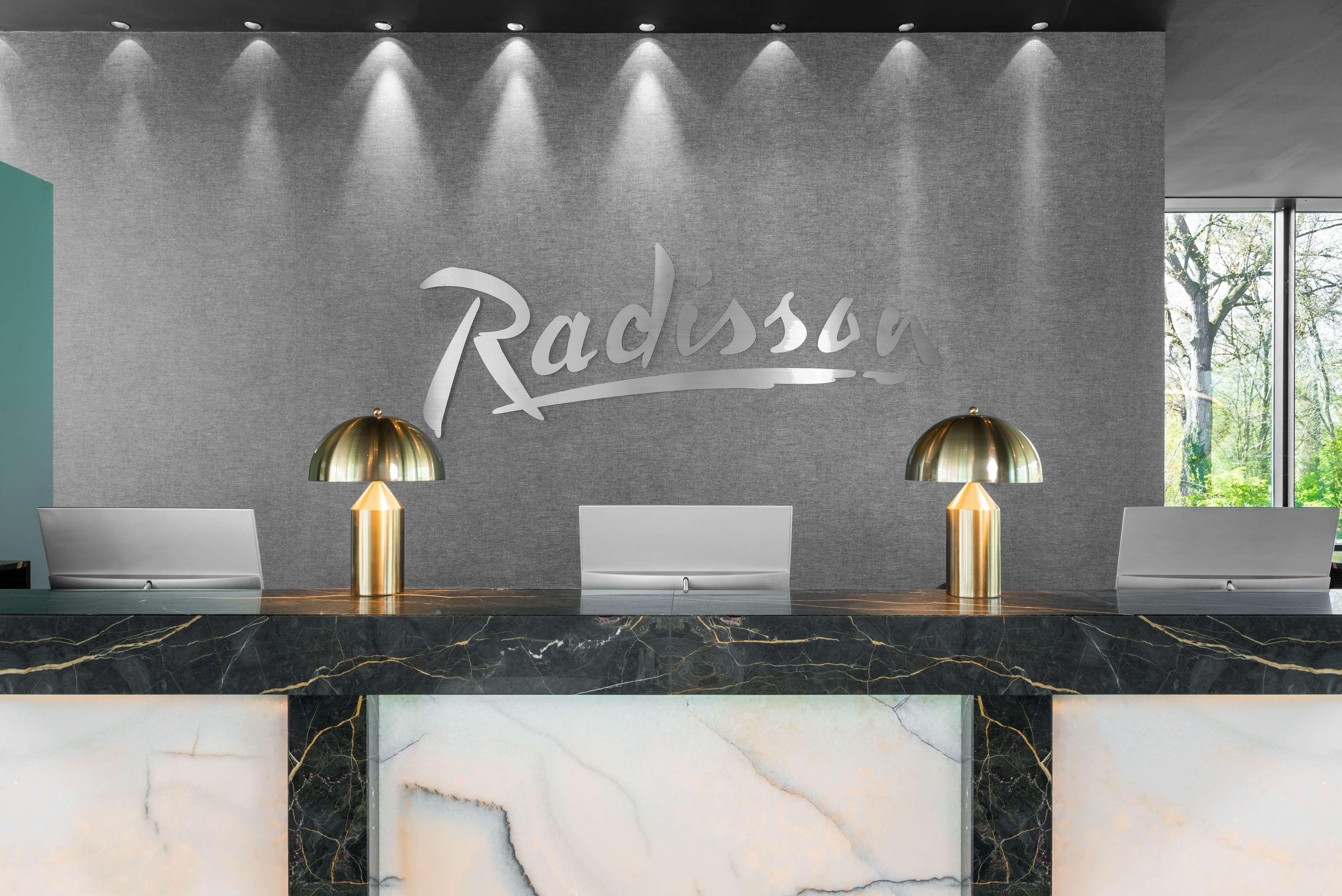 Radisson Hotel And Suites Amsterdam South ภายนอก รูปภาพ