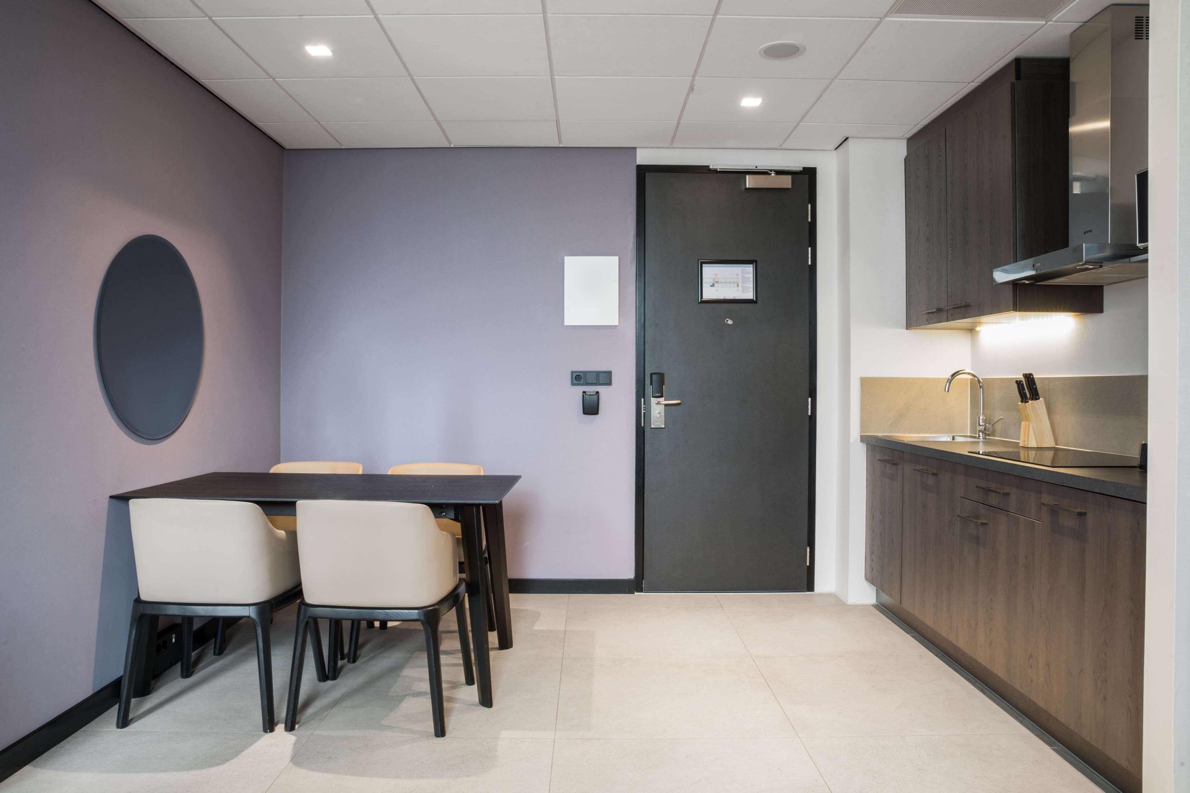 Radisson Hotel And Suites Amsterdam South ภายนอก รูปภาพ